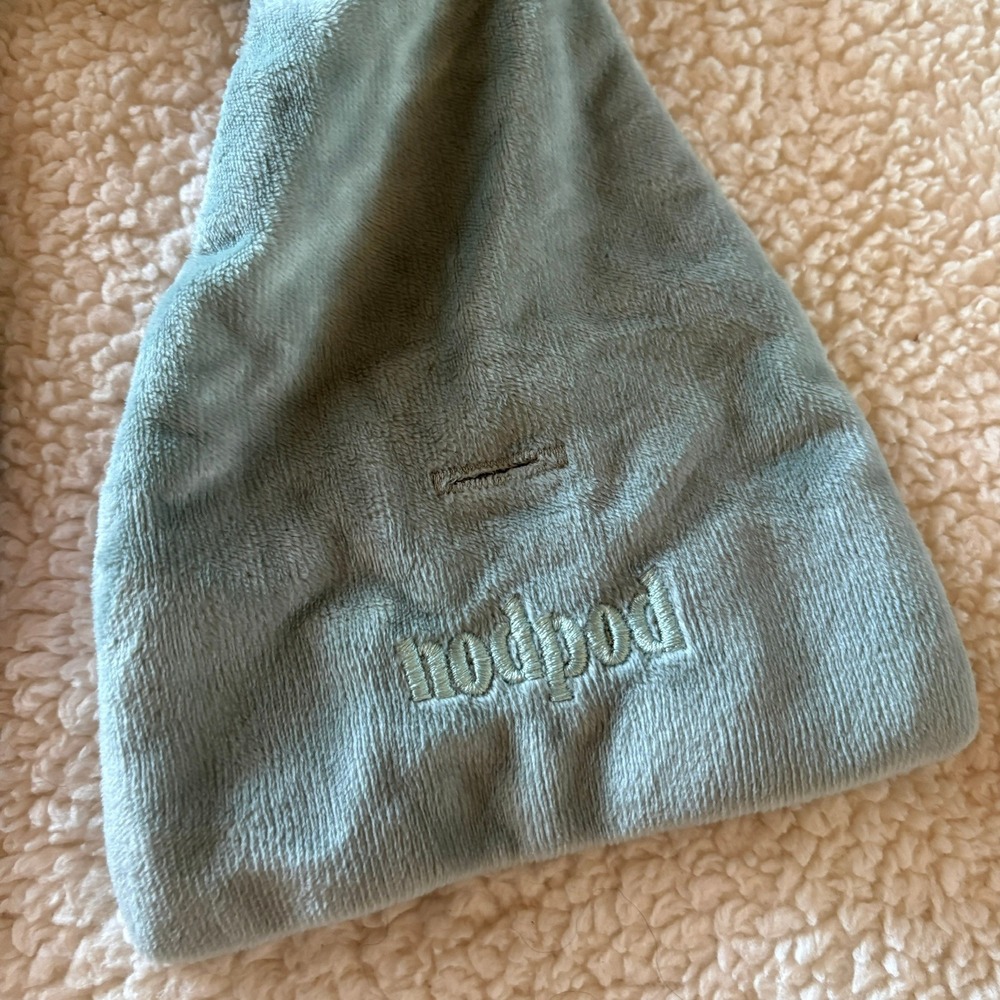 Nodpod Weighted Sleep Mask Sage Green Strap-Free Light Blocking Eye Mask 9oz - Picture 7 of 11